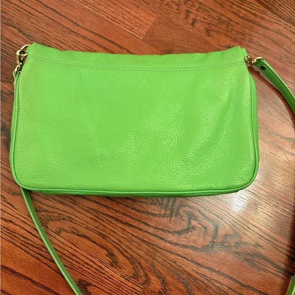 Kate Spade Green Leather Crossbody Bag ♠️ - Picture 2 of 13